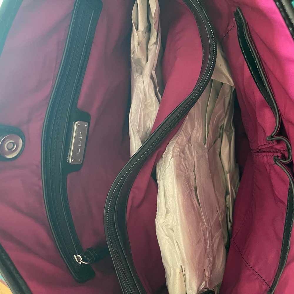 Nine West Tote Purse - Picture 3 of 4